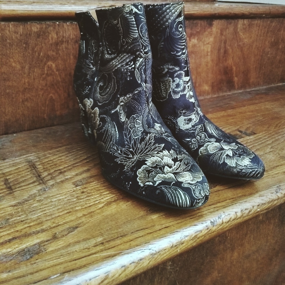 Gold embroidered ankle boots